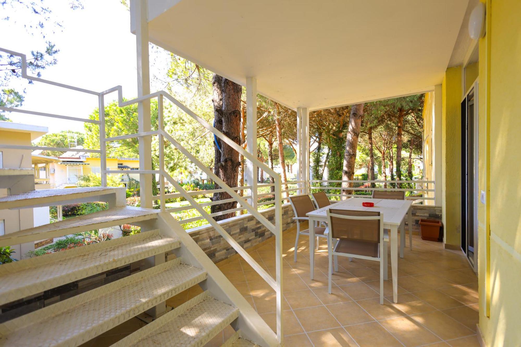 Grandstay Villa Perla Resort Dıraç Dış mekan fotoğraf