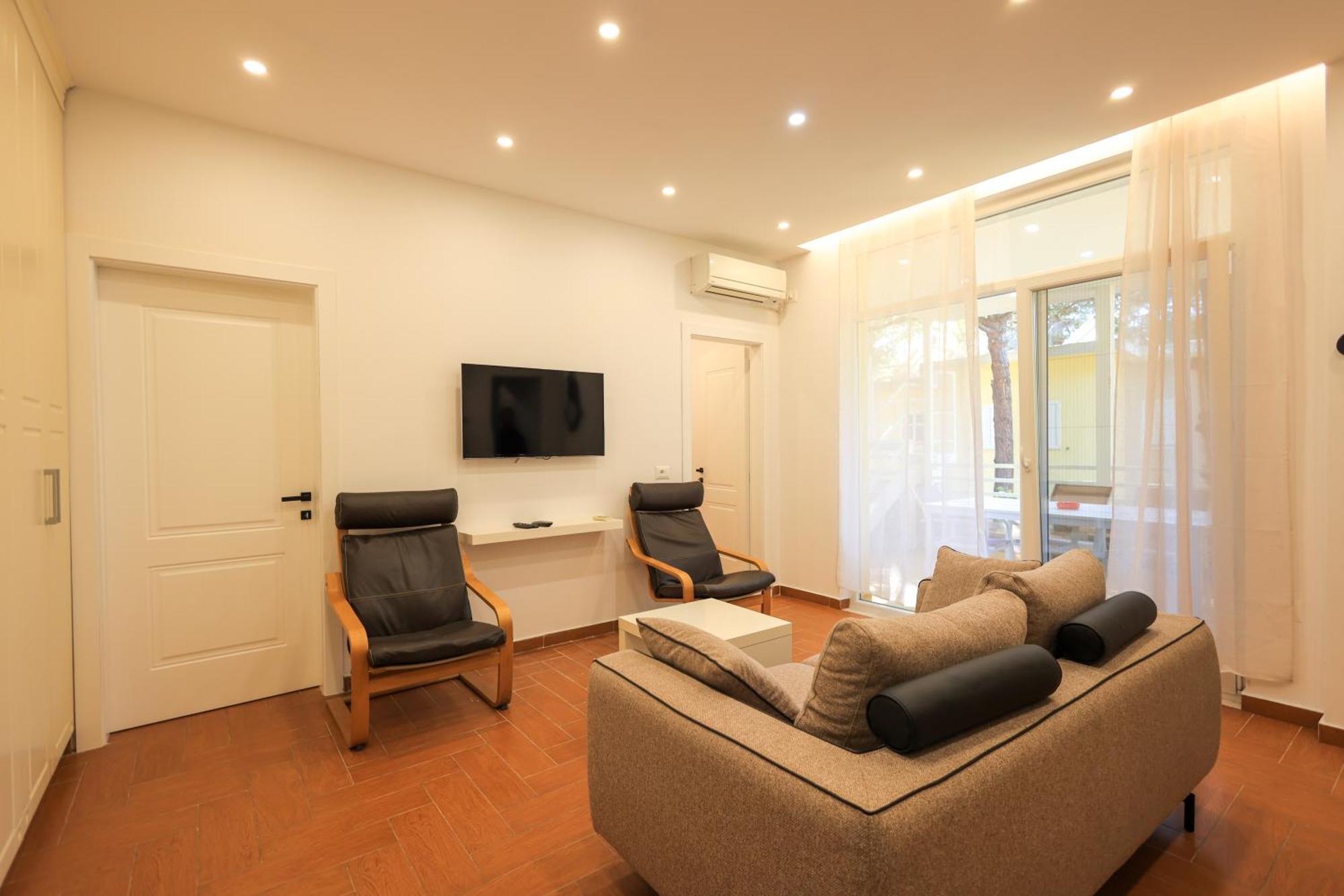 Grandstay Villa Perla Resort Dıraç Dış mekan fotoğraf