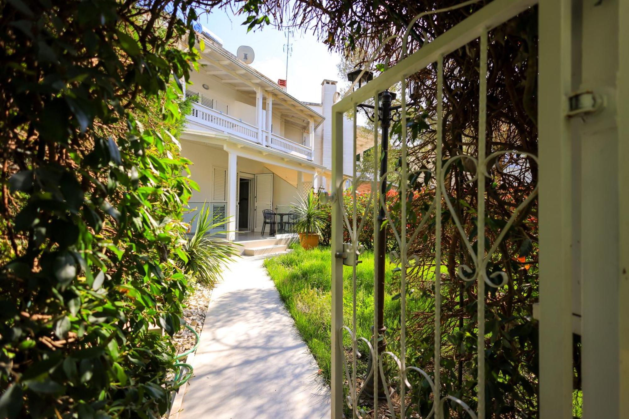 Grandstay Villa Perla Resort Dıraç Dış mekan fotoğraf